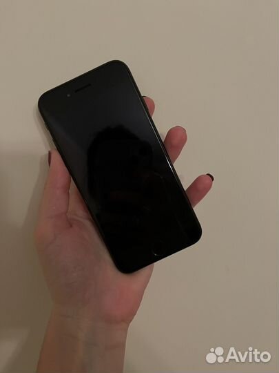 iPhone SE (2020), 64 ГБ