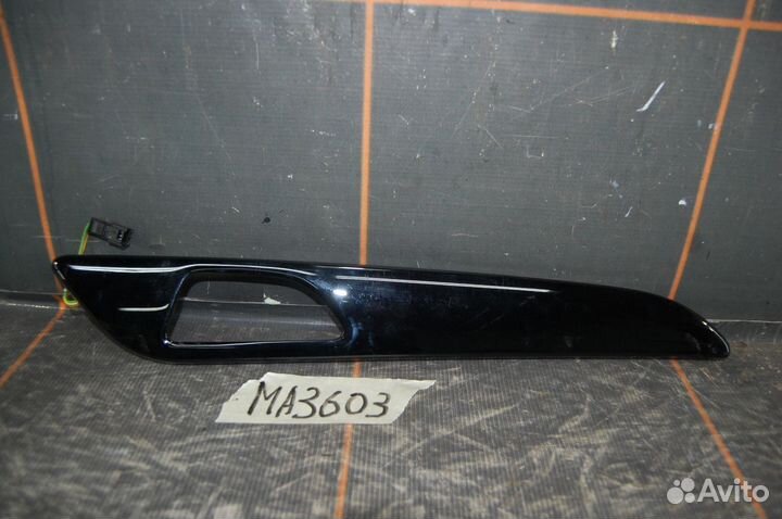 Накладка обшивки двери-Mercedes-Benz GLE CoupeC292