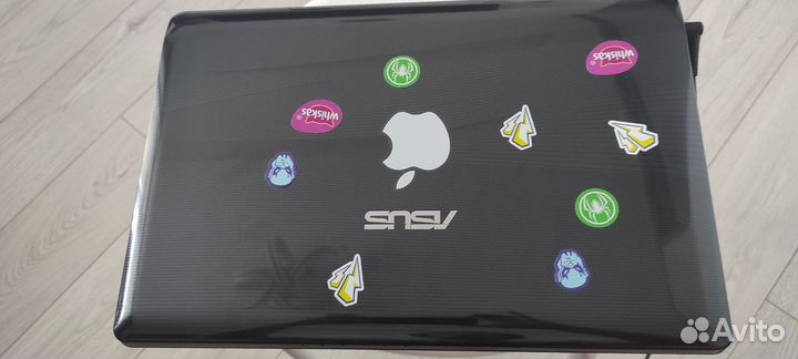 Ноутбук asus