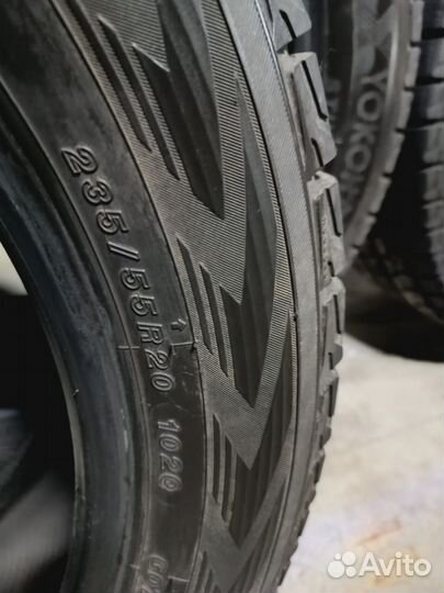 Yokohama Ice Guard G075 235/55 R20 102Q