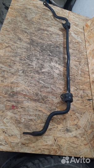 Стабилизатор передний Hyundai Solaris/Хундай 2014г