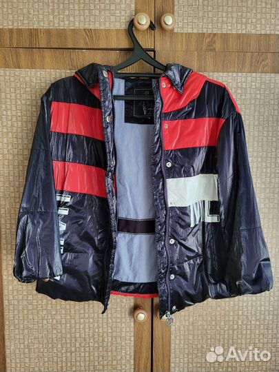 Куртка для девочки демисезонная (на рост 134-140)