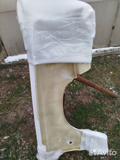 Пластиковые крылья