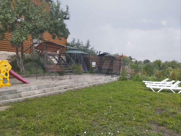 Коттедж 155 м² на участке 8 сот.