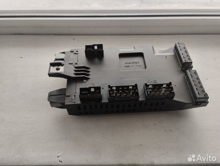 Блок предохранителей Mercedes Sprinter W909 OM646