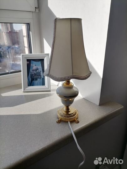 Винтажная настольная лампа