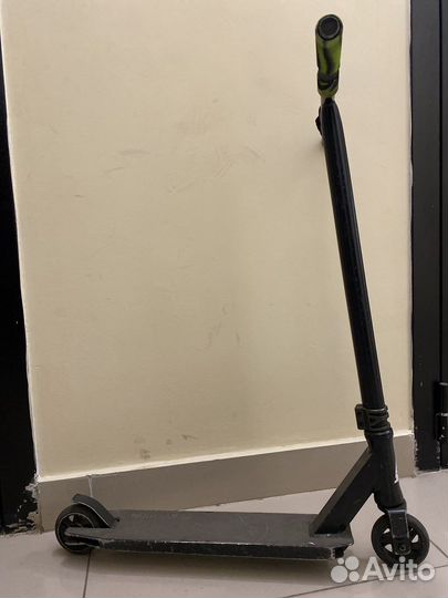 Трюковой самокат