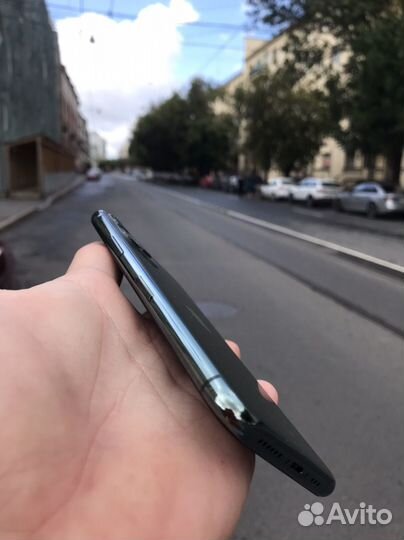 iPhone 11 Pro, 64 ГБ