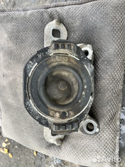 Подушка двигателя volvo 31262676