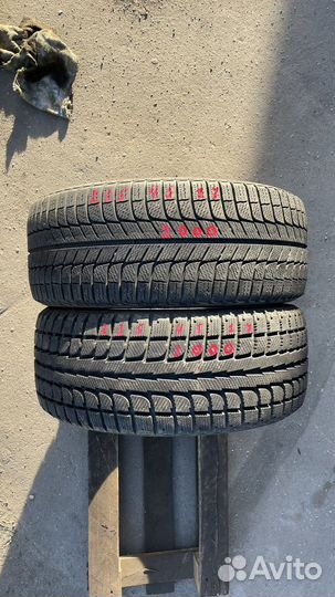 Michelin X-Ice 235/45 R17 97H