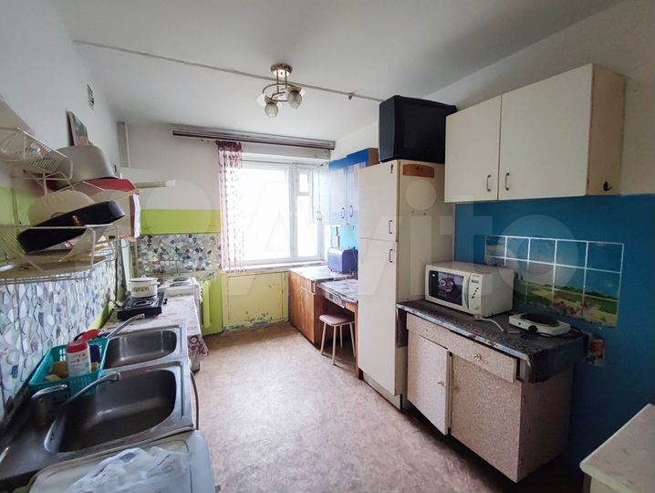 Комната 13,6 м² в 5-к., 4/9 эт.