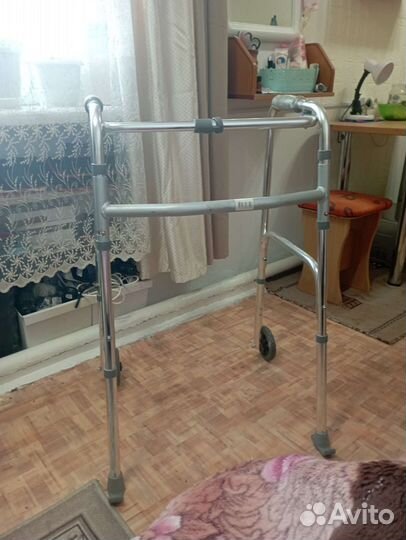 Ходунки для взрослых