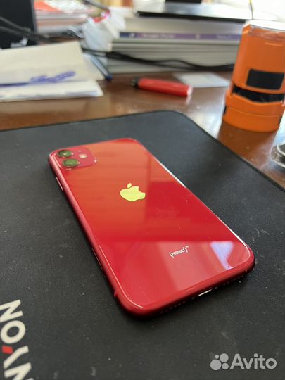 iPhone 11, 64 ГБ