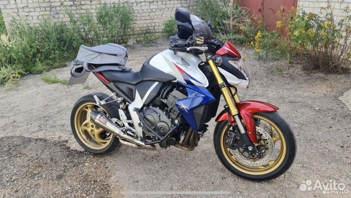 Мотоцикл Honda CB1000r 2013г.в