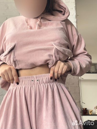 Спортивный костюм женский вельветовый