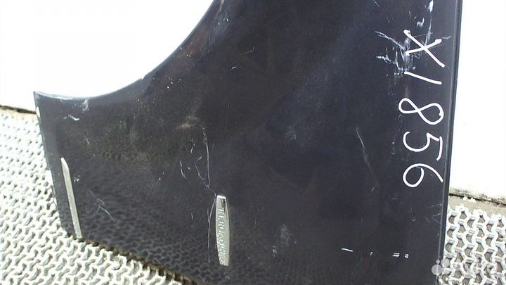 Крыло Mercedes C W204, 2007