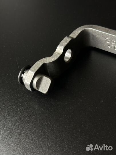 Вилка пятой передачи Volkswagen Multivan