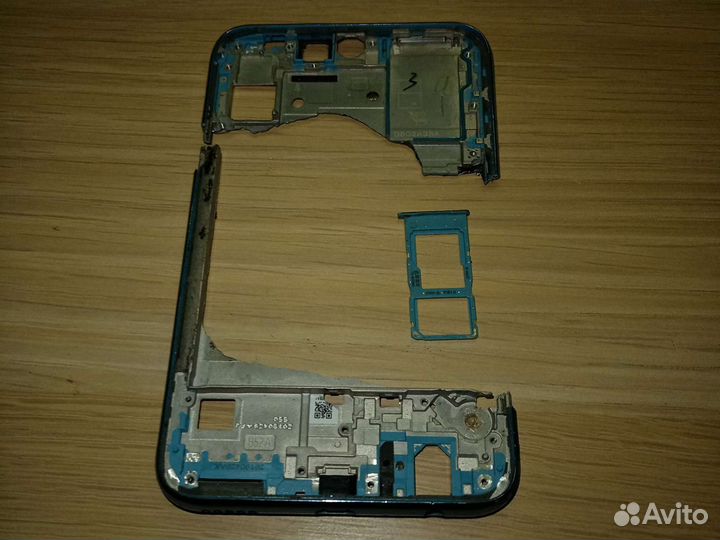 Запчасти на Honor 10, 9 Lite