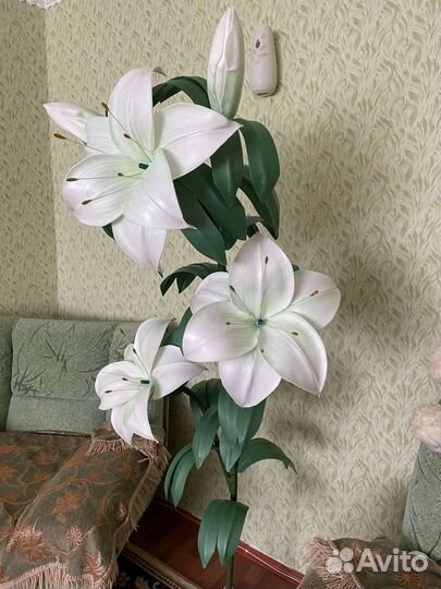 Светильник лилия. Цветы из изолона