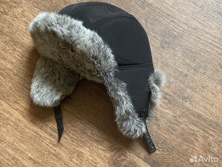 Отдам зимнюю шапку на подростка