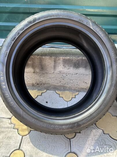 Goodyear Eagle F1 Asymmetric 3 245/40 R19 и 275/35 R19