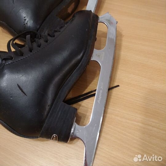 Фигурные коньки jackson freestyle