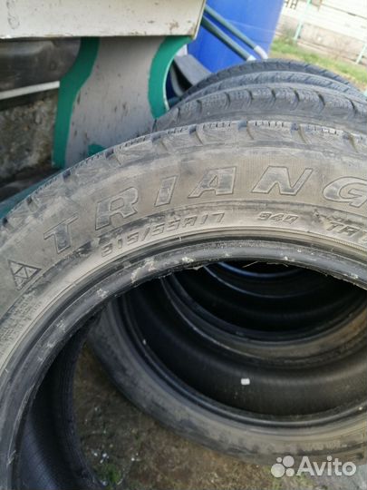 Triangle TR777 215/55 R17