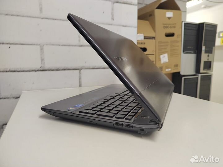 Надежный Samsung Intel + Nvidia + SSD