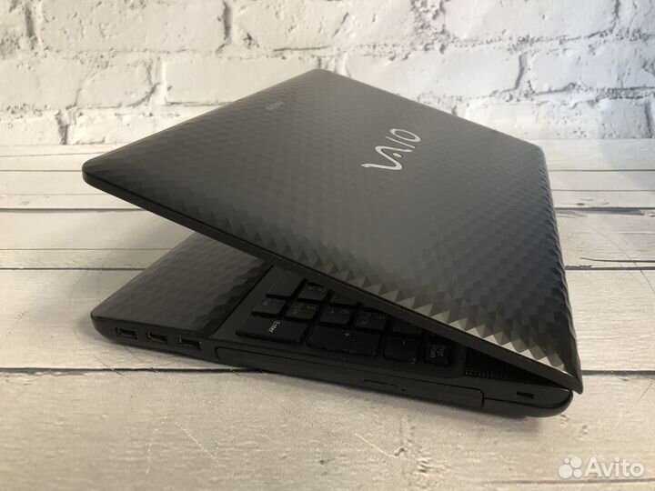 Ноутбук Sony vaio