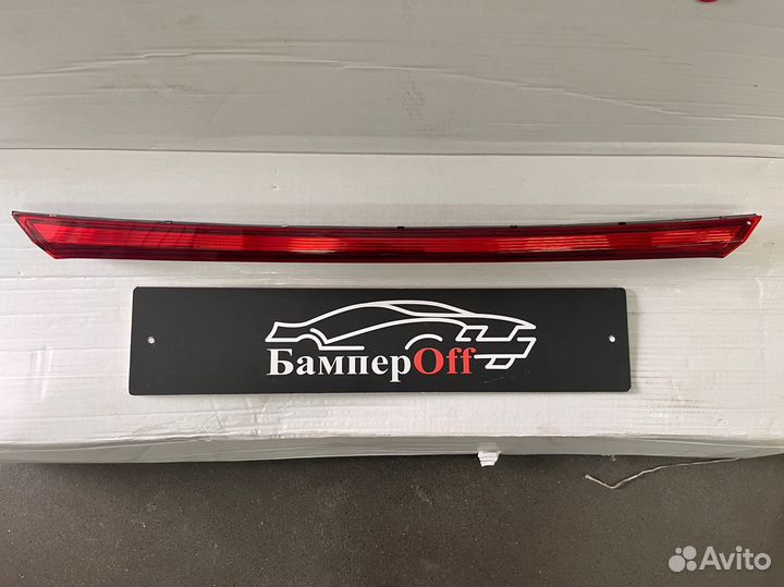 Отражатель крышки багажника Kia Rio IV 2017-2021