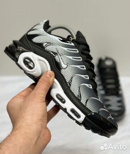 Кроссовки Nike Air Max TN Plus