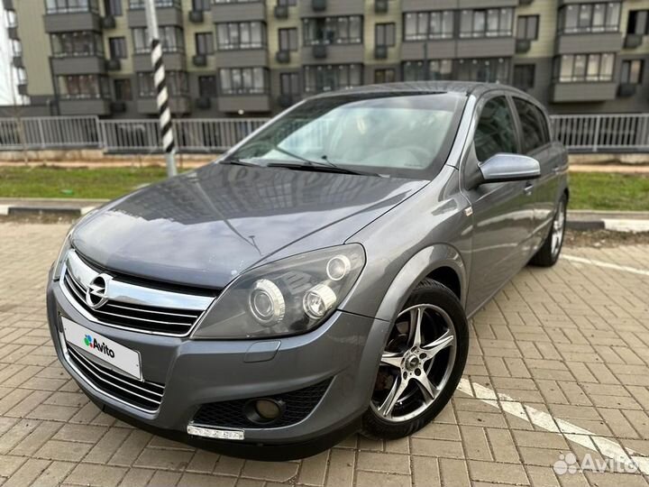 Opel Astra 1.8 МТ, 2008, 195 000 км