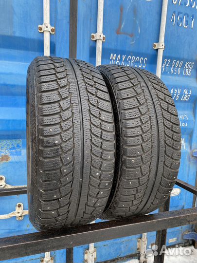 Gislaved Nord Frost 5 235/55 R17