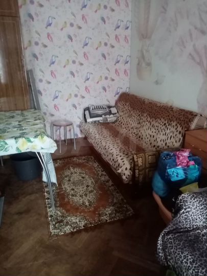 Комната 25 м² в 6-к., 4/4 эт.