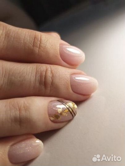 Маникюр женский
