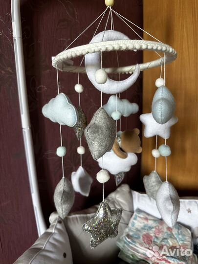 Карусель на кроватку