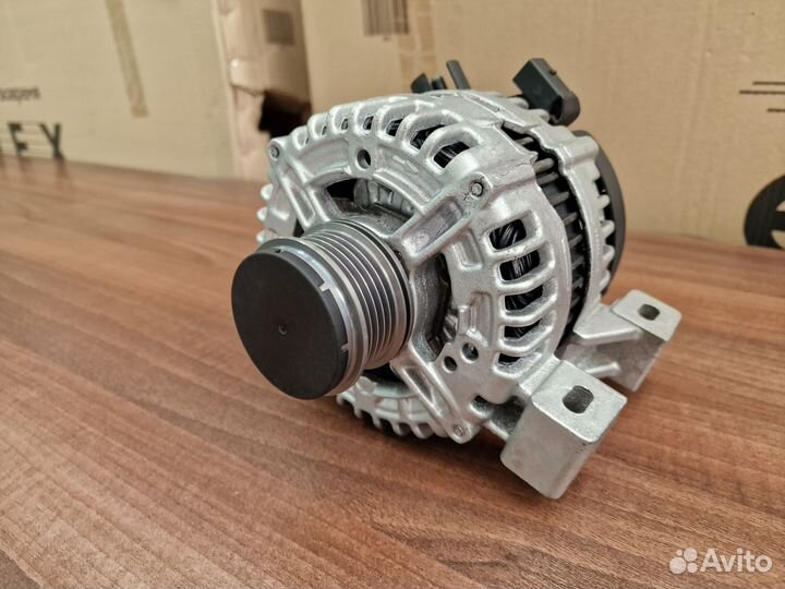 Генератор Ford Kuga 2,5turbo