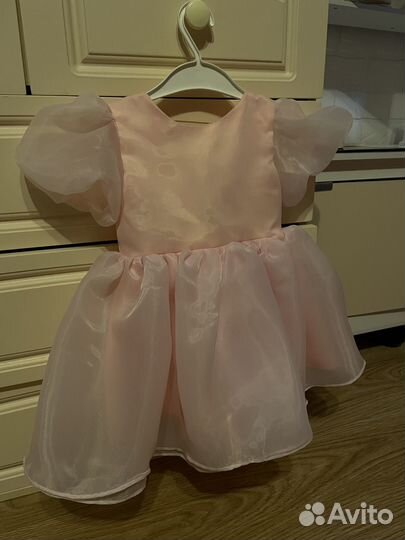Нарядное,праздничное платье для девочки 86