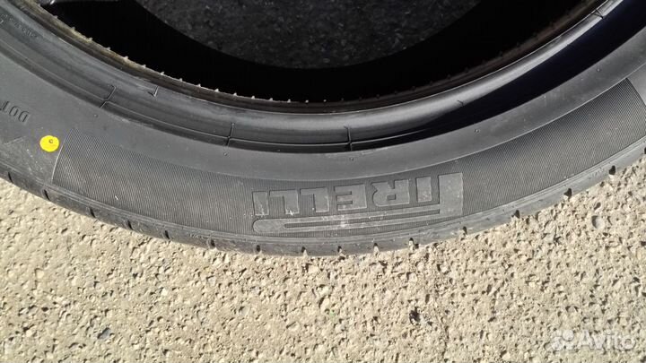 Pirelli P Zero 305/30 R21 100Y