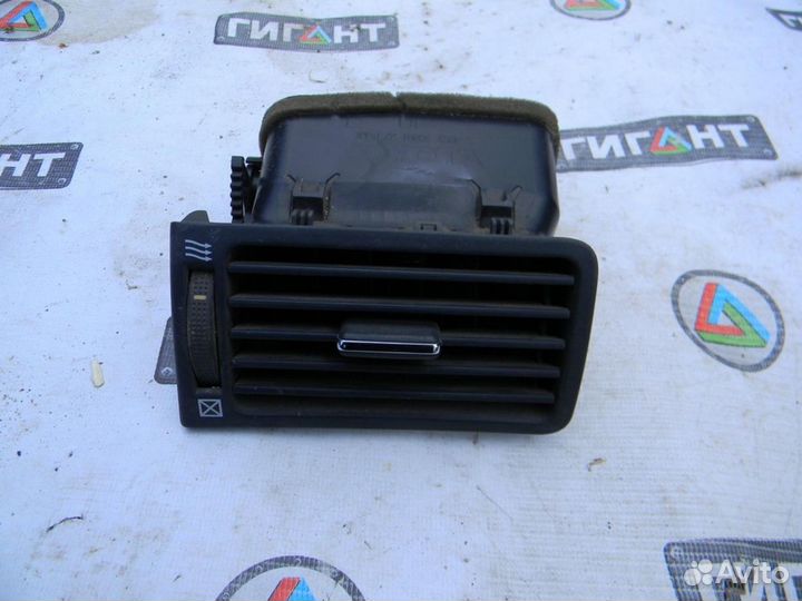 Дефлектор воздушный Corolla E12 2001-2006