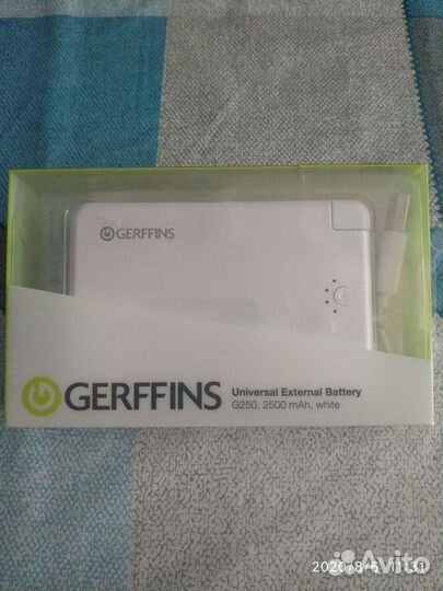 Внешняя акб Gerffins G250 Белый 2500 мАч
