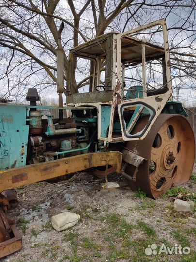 Трактор ЮМЗ 6Л, 1992