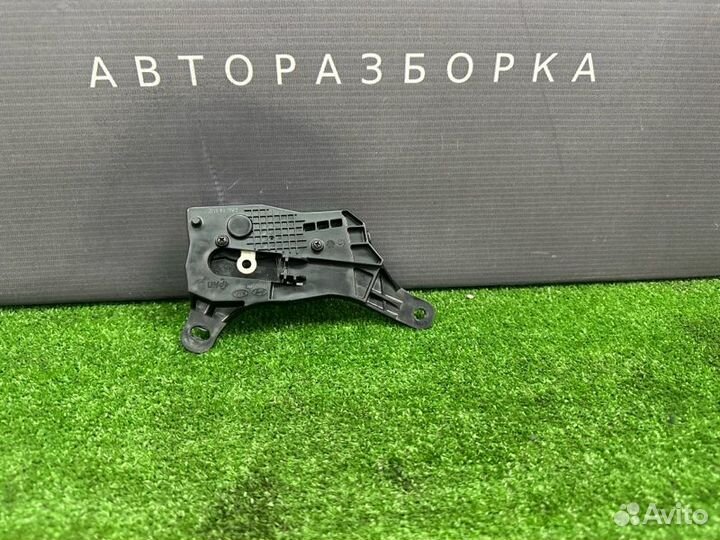 Активатор лючка бензобака Hyundai I30 Sw 1.6