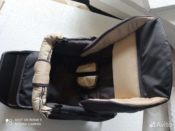 Детское кресло в автомобиль