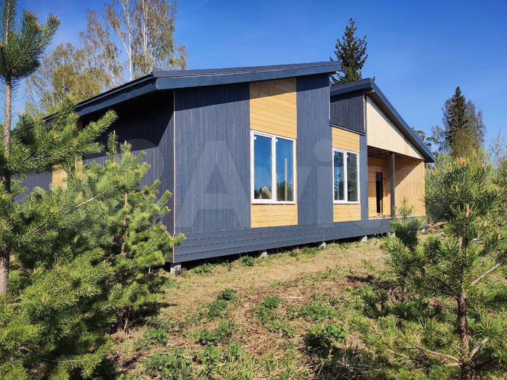 Коттедж 192 м² на участке 17 сот.