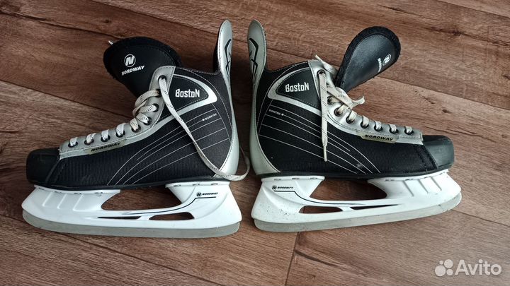 Коньки хоккейные BostoN 41 размер