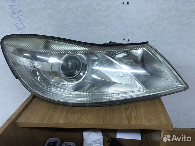 Фара правая шкода окт яА5