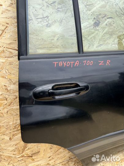 Дверь задняя правая Toyota Land Cruiser Prado 100