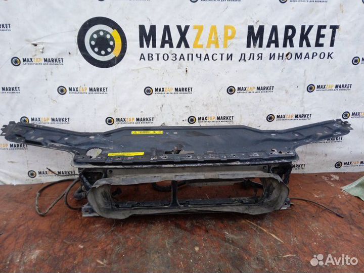 Передняя панель (телевизор) Volvo S80 седан