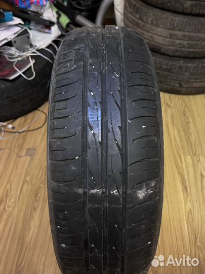 Dunlop Enasave EC203 175/65 R14 82